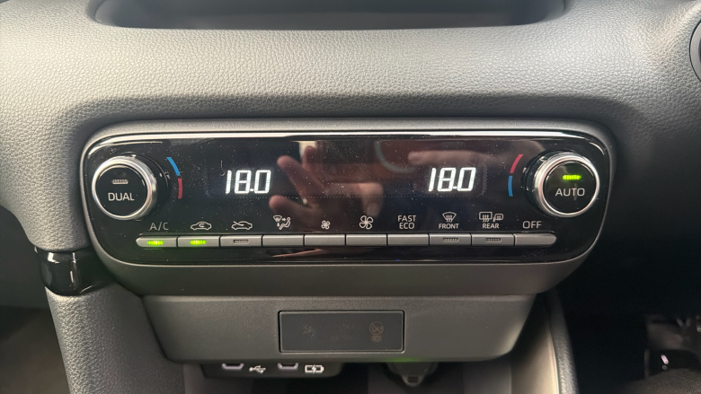 Mazda 2 Hybrid 1.5i Hybrid Homura 5dr CVT Hybrid Hatchback